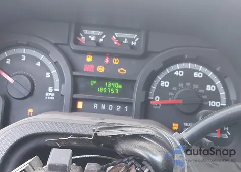 2011 Ford E-250 Commercial z USA, uszkodzony, nr VIN 1FTNE2EW5BDA76423